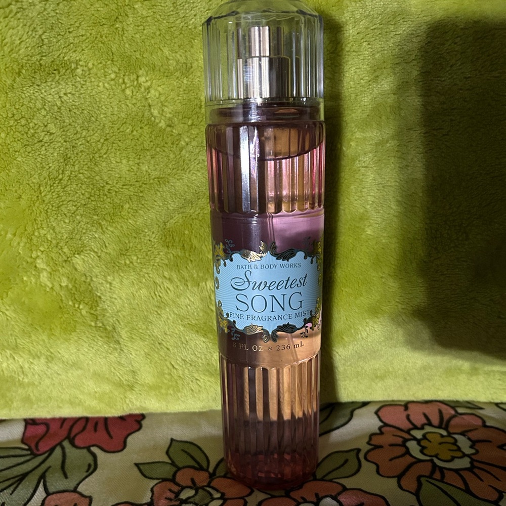 Sweetest song Bath & Body Works